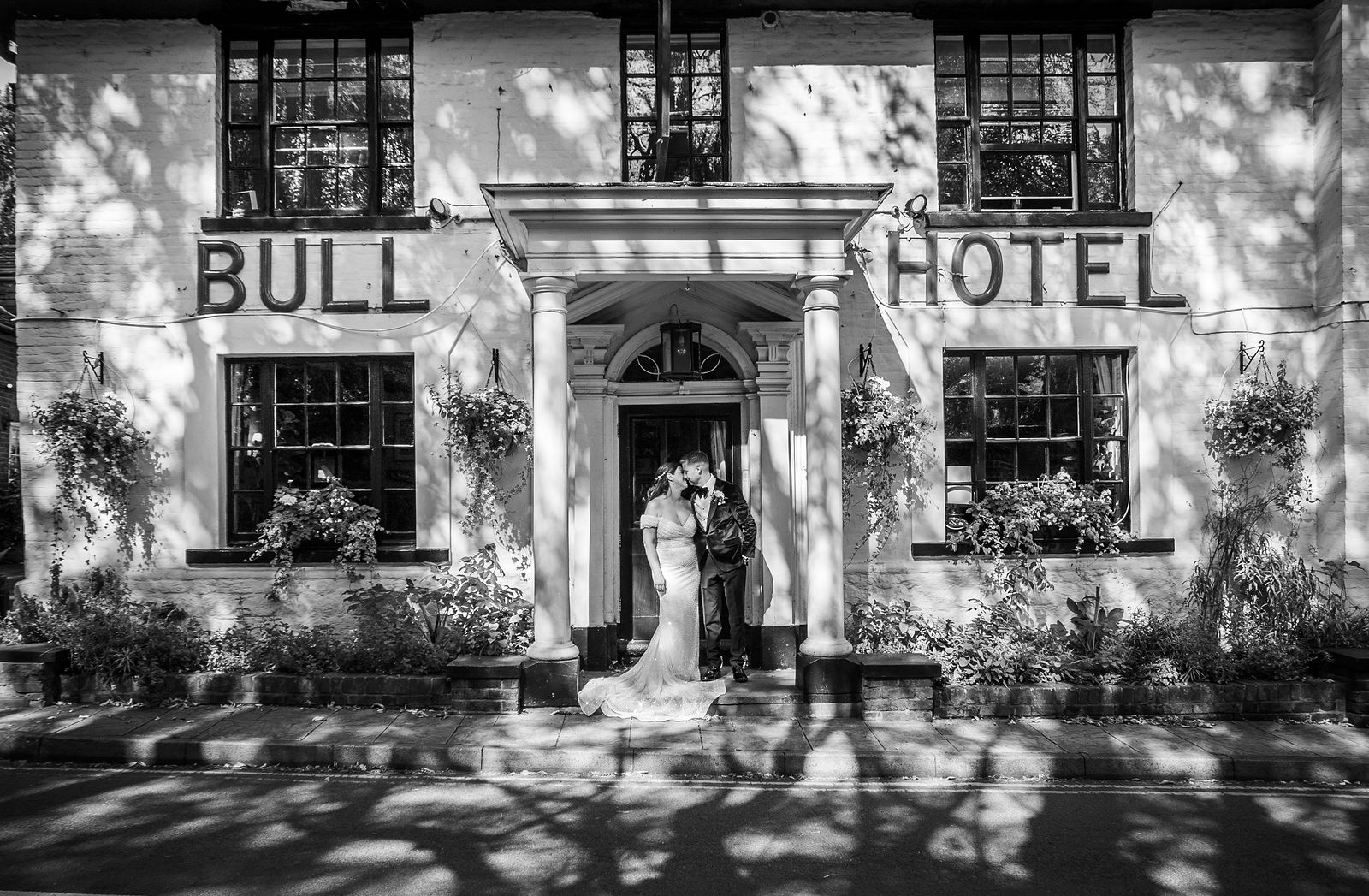 Light-filled Kent wedding venue photography