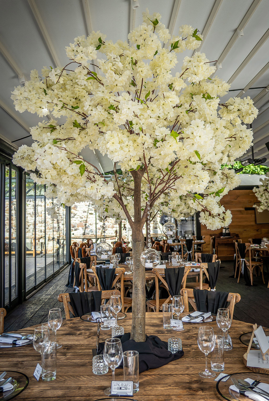 Table decorations at the Buttery and Glasshouse wedding venue in Kent