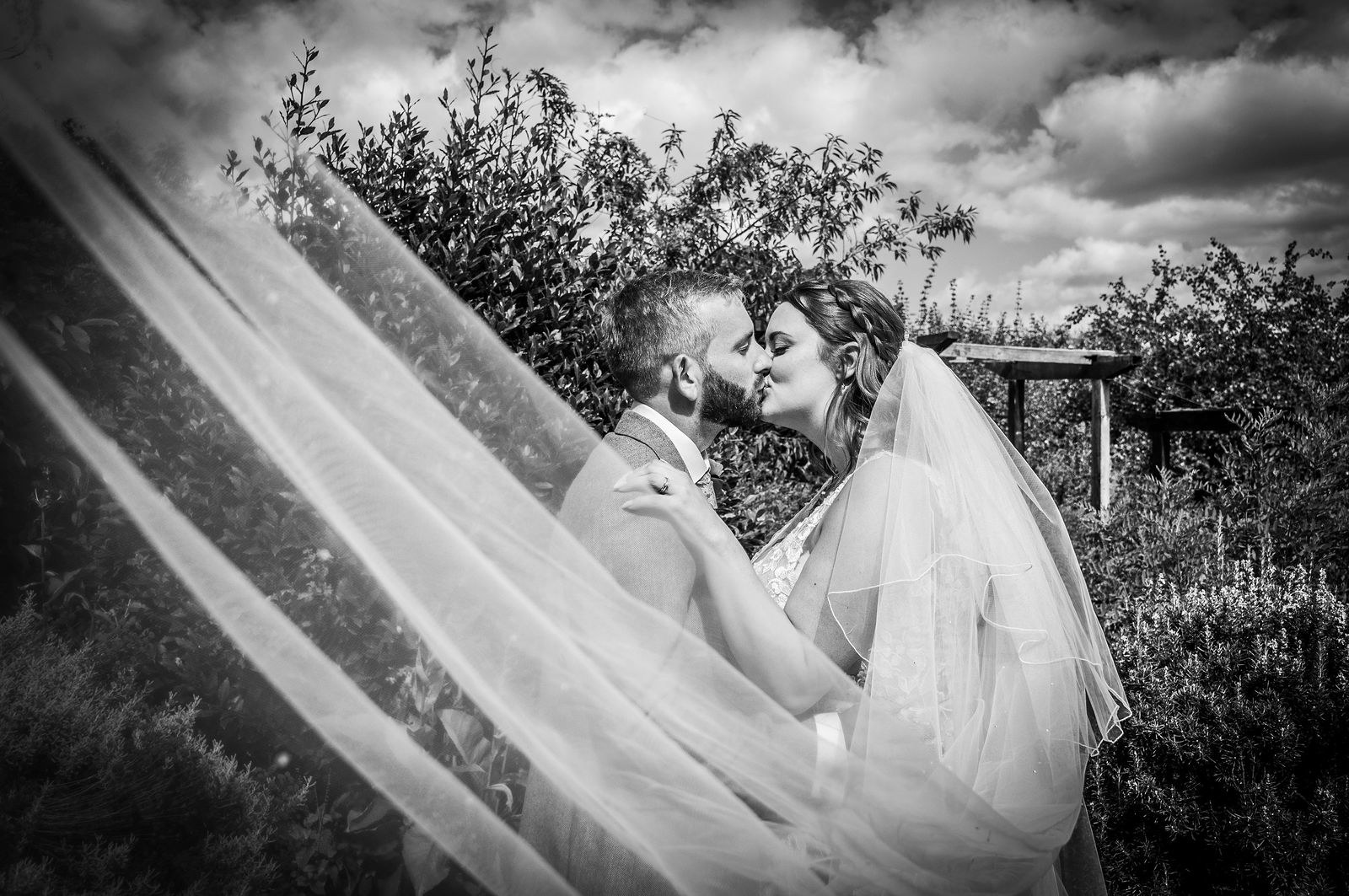 Couples photograph at Kent Life wedding venue, Maidstone